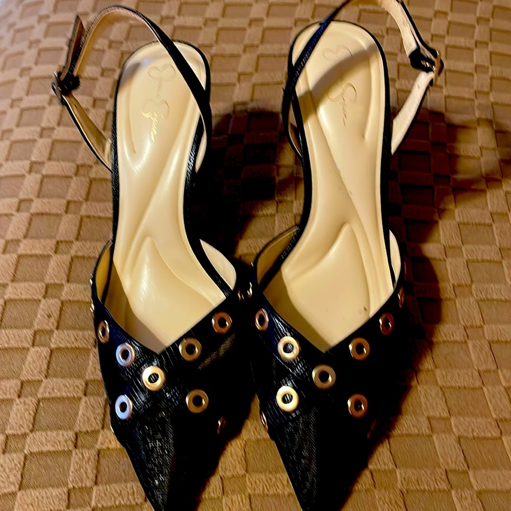 COPY - Rock & roll vibes Black pumps from Jessica Simpson. USED ONCE. Brand NEW